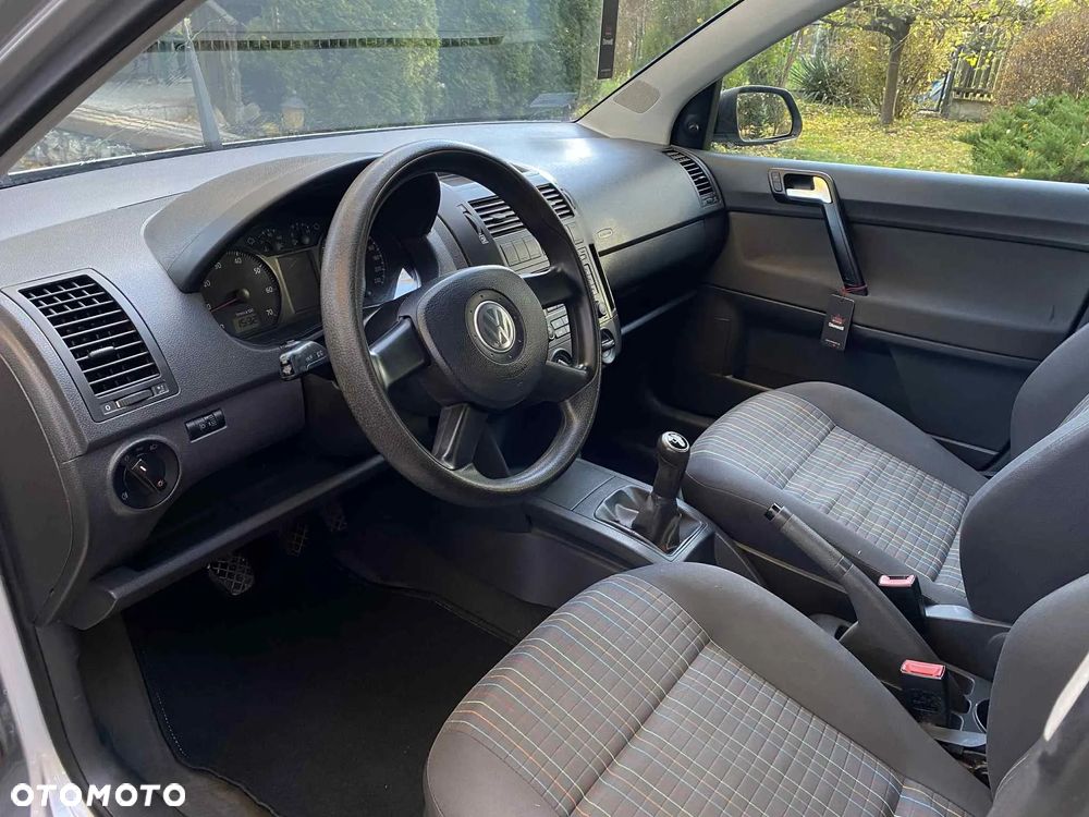 Volkswagen Polo 1.2 12V Basis - 4