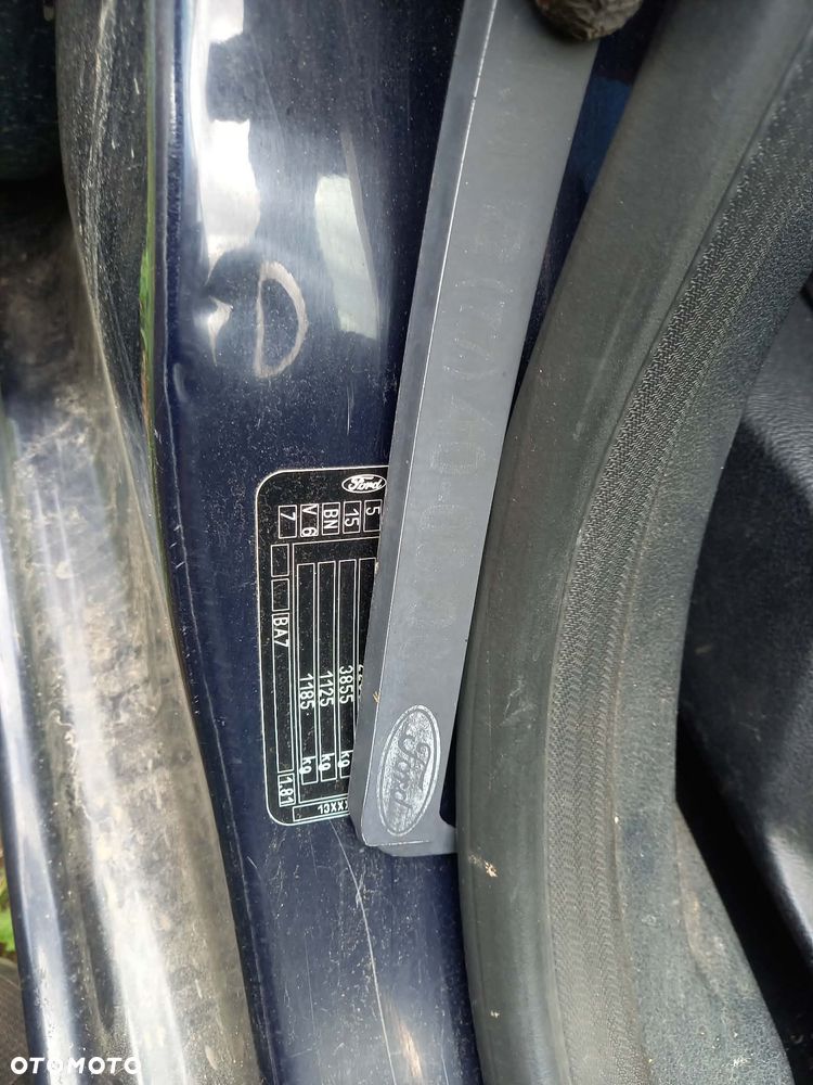 części FORD MONDEO MK4 kombi 1.8TDCI 2008r maska drzwi zderzak klapa V6 - 5