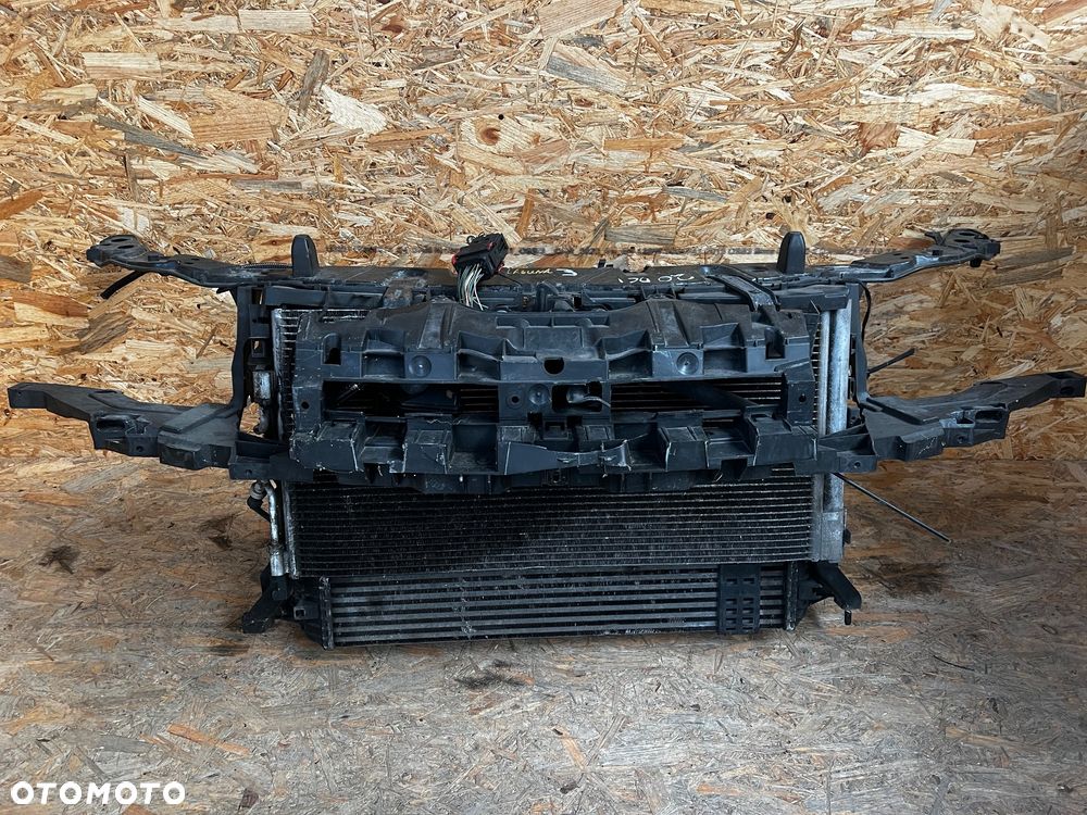 RENAULT LAGUNA 3 III Diesel 2.0 PAS PRZEDNI Belka Chłodnice Wentylator Intercooler - 3