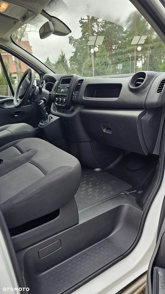 Renault Trafic - 17