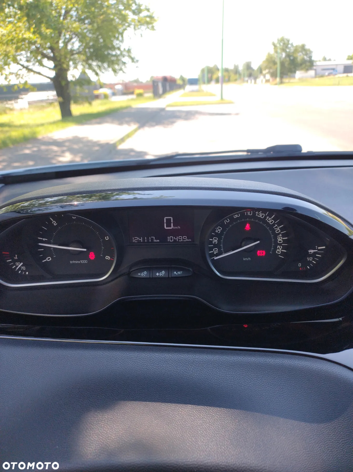 Peugeot 208 1.6 BlueHDi Active - 15