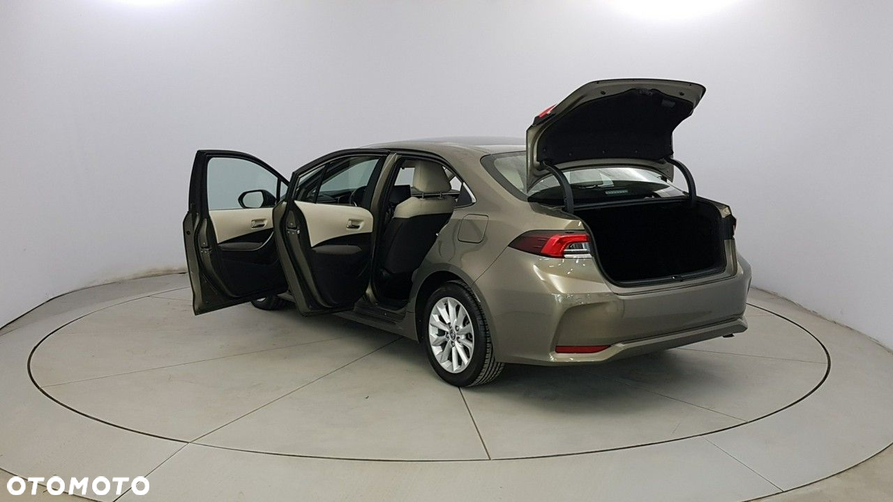 Toyota Corolla 1.8 Hybrid Comfort - 11