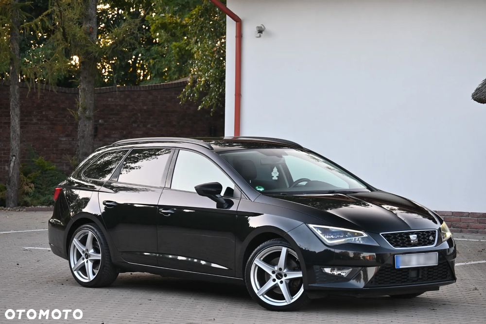 Seat Leon 1.8 TSI Start&Stop DSG FR - 4