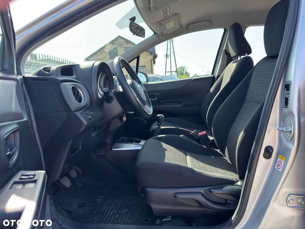 Toyota Yaris 1.4 D-4D Premium - 15