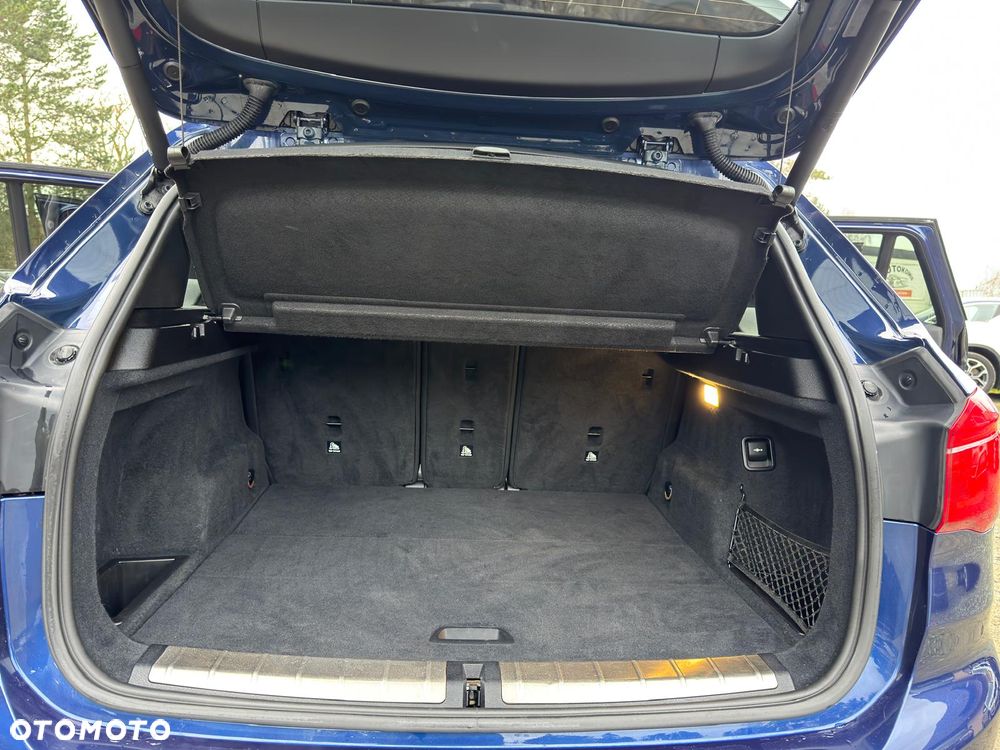 BMW X1 xDrive28i xLine - 10