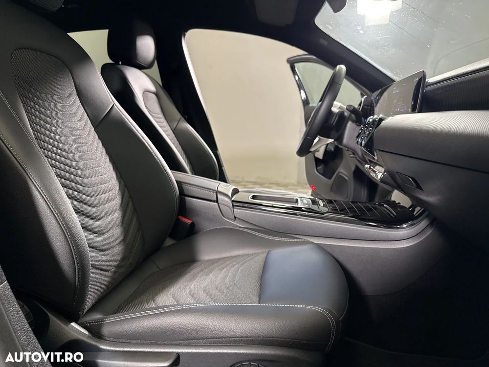 Mercedes-Benz A 250 - 12