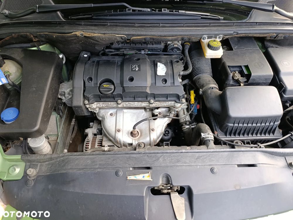 Peugeot 307 110 Grand Filou - 17