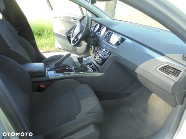 Peugeot 508 SW e-HDi 115 Stop&Start Access - 18