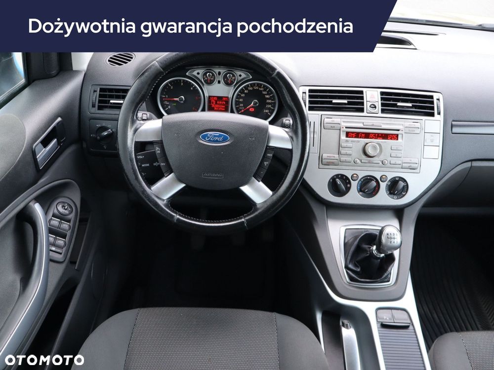 Ford Kuga - 9