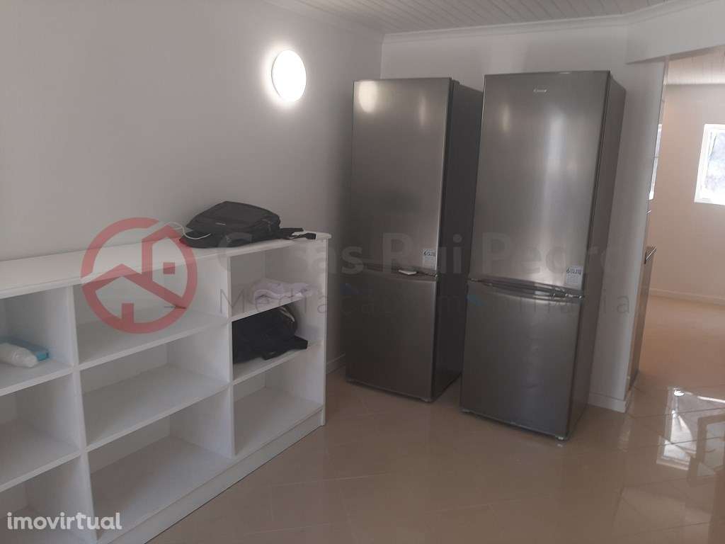 Moradias reconstruídas e reconfiguradas para arrendamento a estudan... - Grande imagem: 3/28