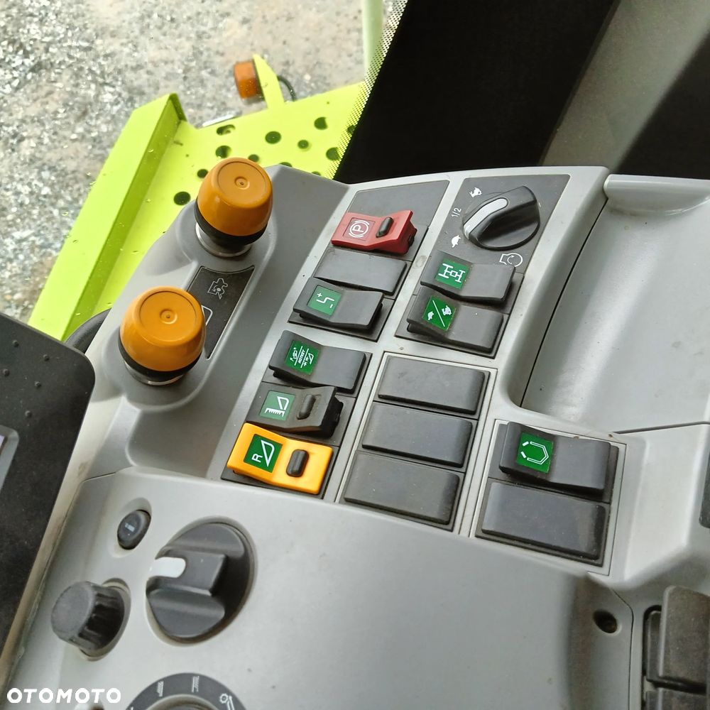 Claas Lexion 750 TT - 10