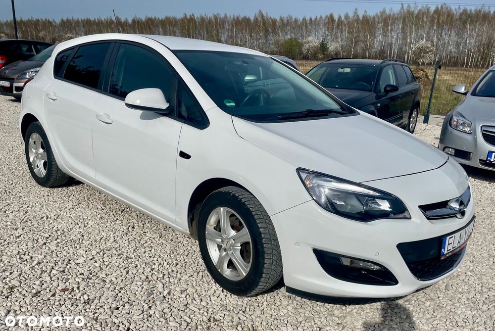 Opel Astra 1.6 D Start/Stop Active - 24