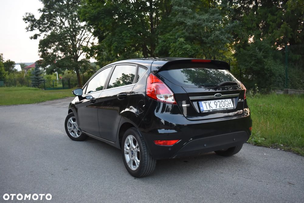 Ford Fiesta 1.0 EcoBoost Titanium X - 11