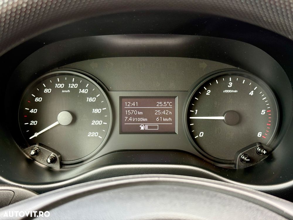 Mercedes-Benz Vito 2.2cdi 136cp AC Navi - 27