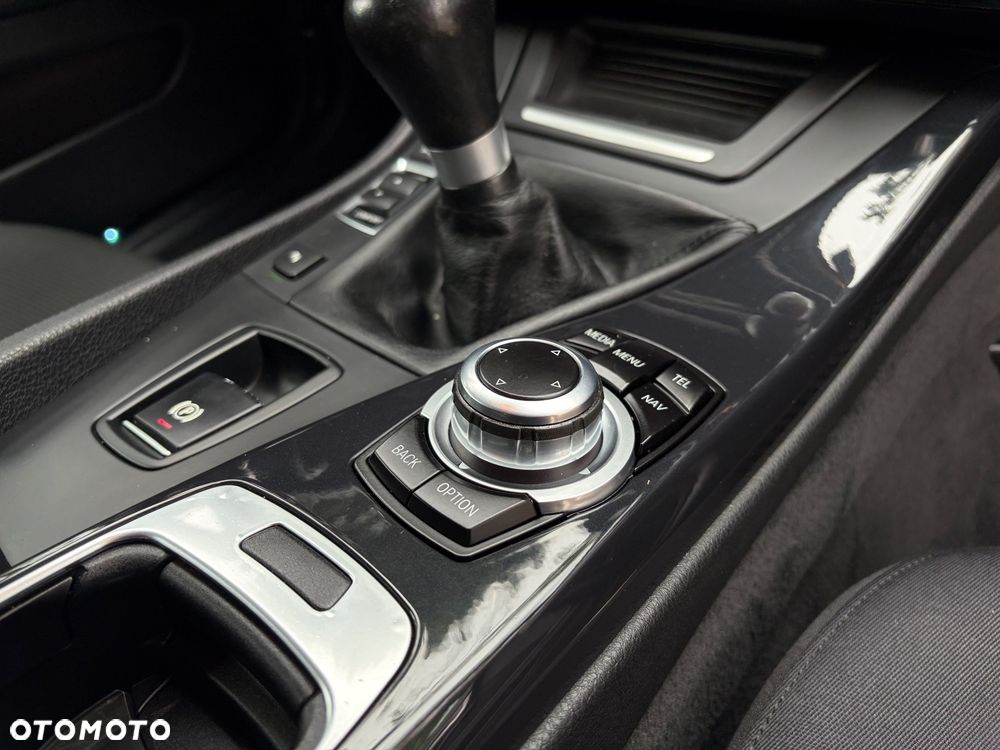 BMW Seria 5 520d - 8