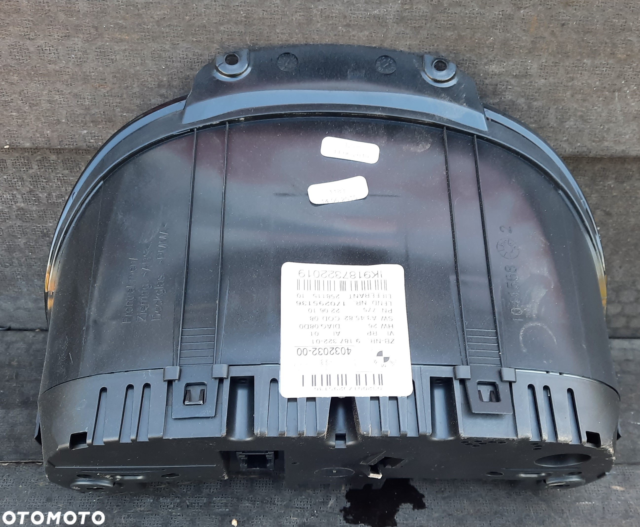 LICZNIK ZEGARY 4032032 BMW E87 LIFT 2.0 B 3D - 3