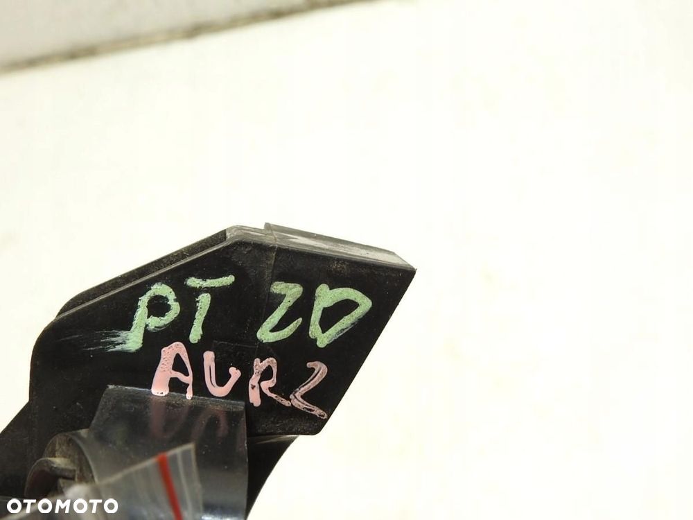 ŚLIZG ZDERZAKA PRAWY TYŁ TOYOTA AURIS II 1.4 D4D 52562-02190 - 2