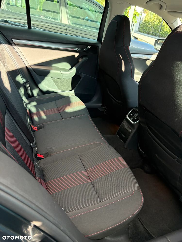 Skoda Octavia 1.4 TSI Style DSG - 31