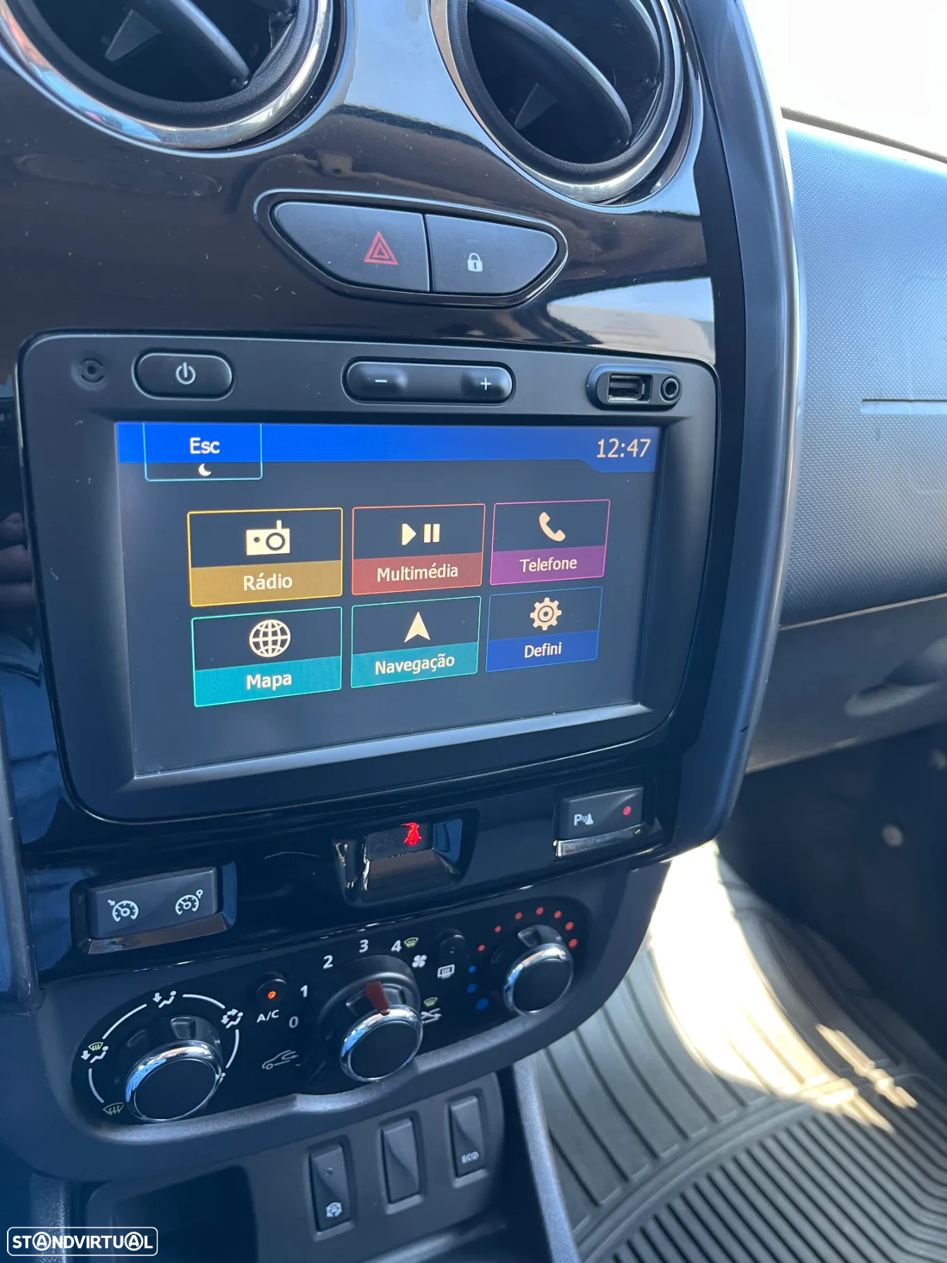 Dacia Duster 1.5 dCi Prestige - 19