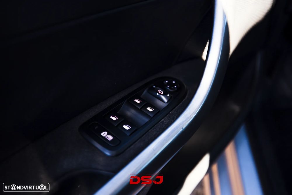 Peugeot 308 1.6 HDi Sport - 8