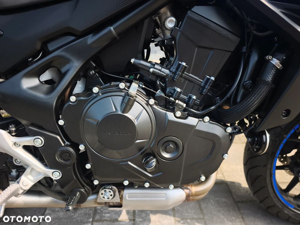 Honda CB - 10