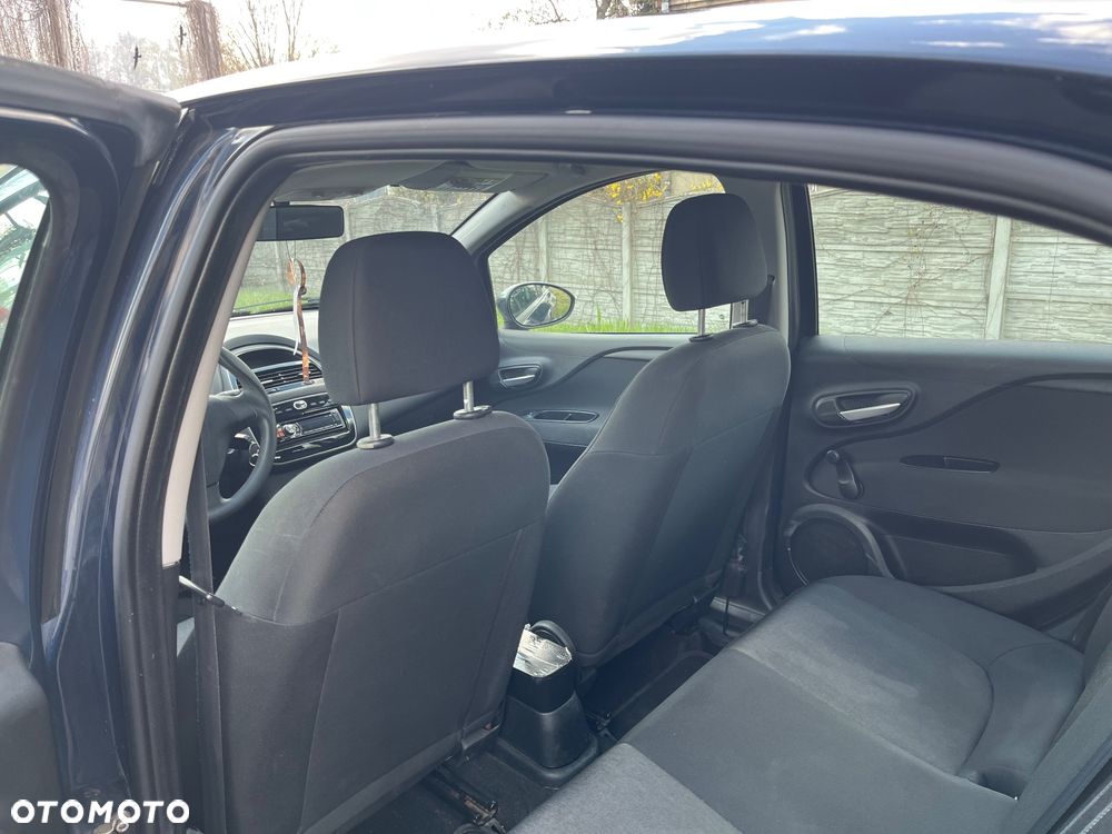 Fiat Punto 1.2 Easy - 21