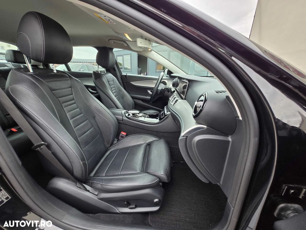 Mercedes-Benz E 220 d T 9G-TRONIC Avantgarde - 27