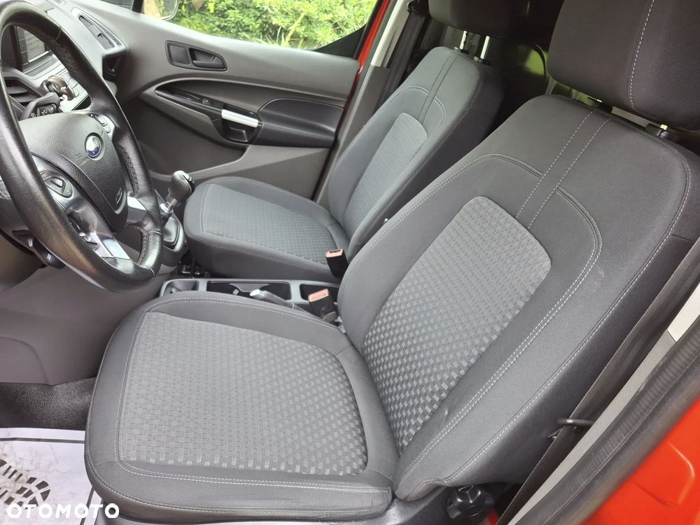 Ford TRANSIT CONNECT TREND - 19
