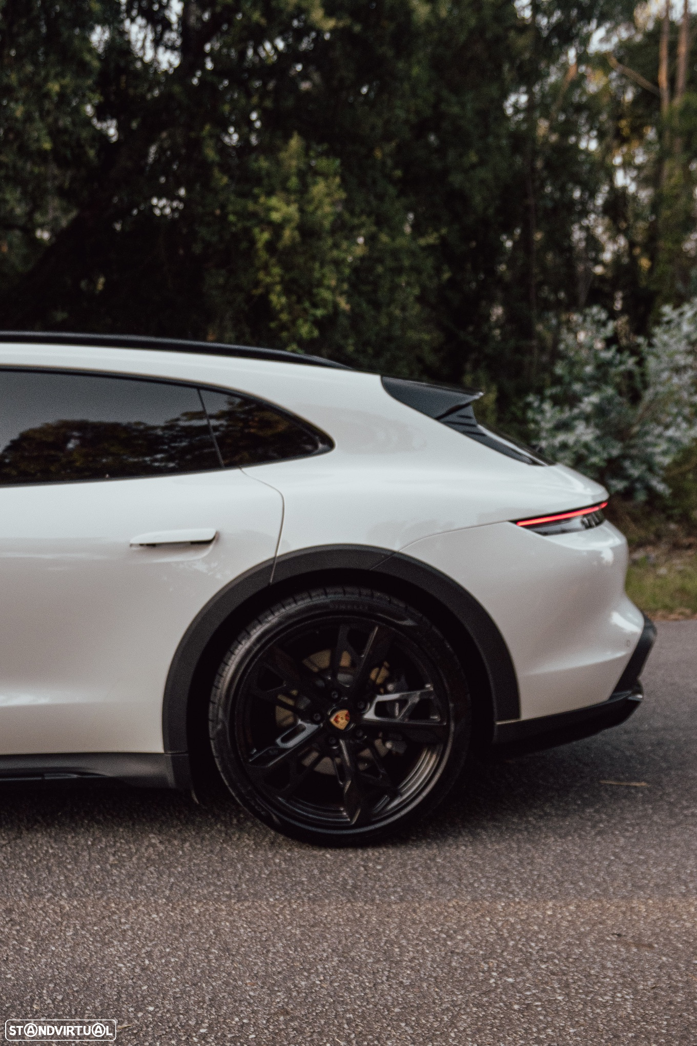 Porsche Taycan Cross Turismo 4 - 4