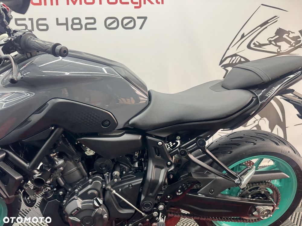 Yamaha MT - 17