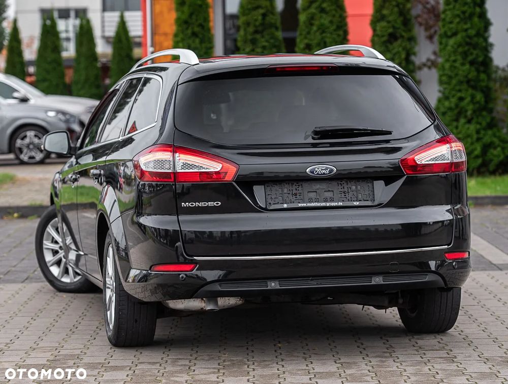 Ford Mondeo - 8
