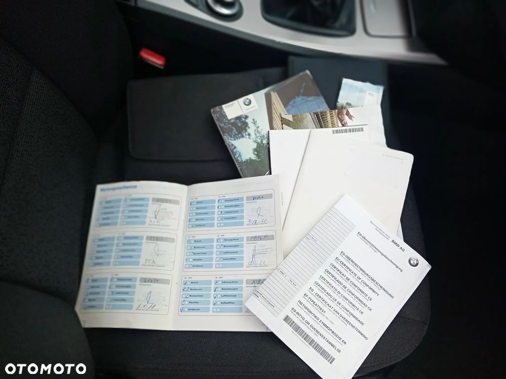 BMW Seria 3 318i Edition Exclusive - 5