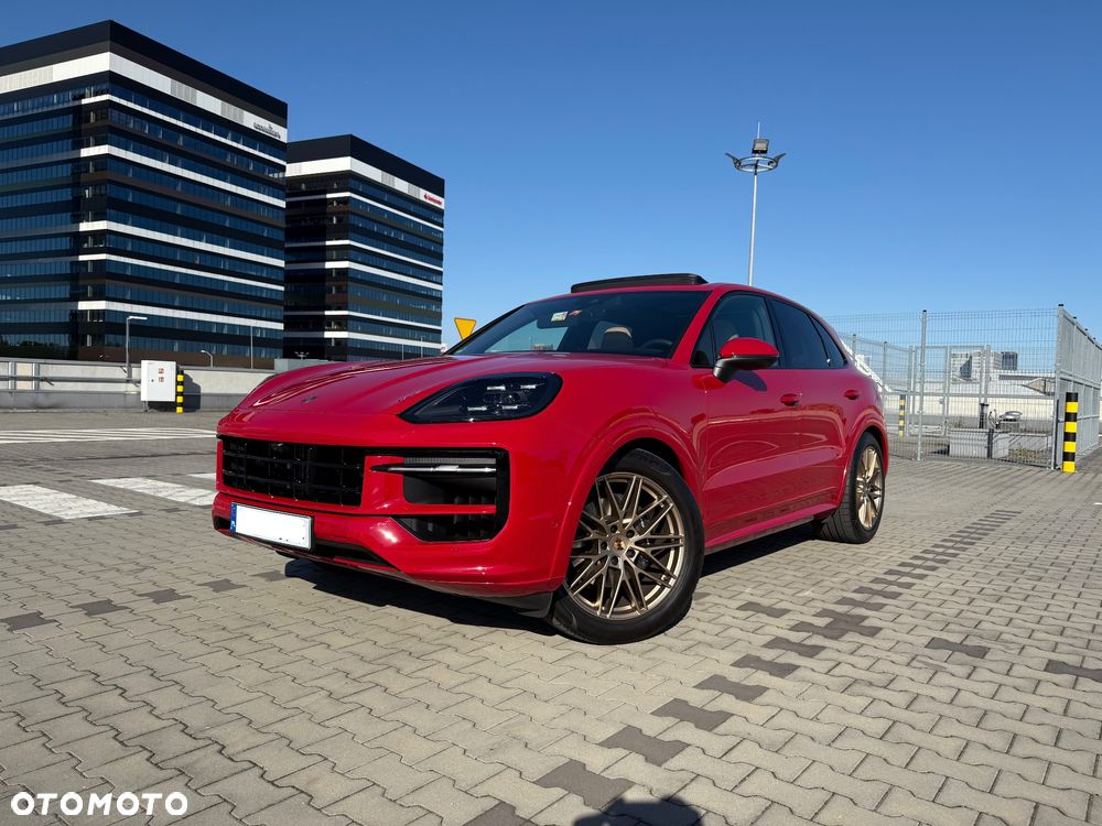 Porsche Cayenne Standard - 2