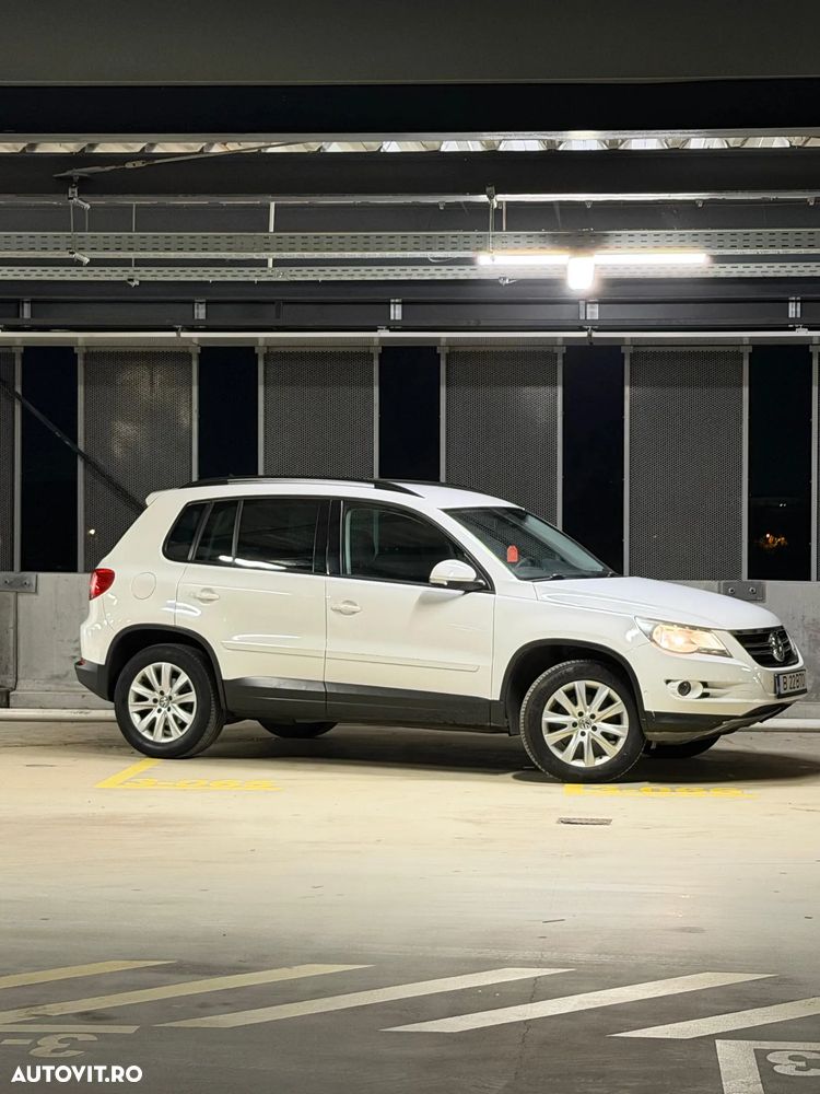 Volkswagen Tiguan - 4