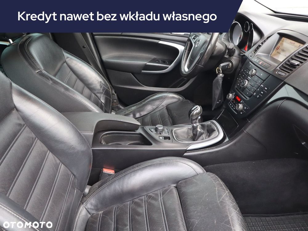 Opel Insignia - 10