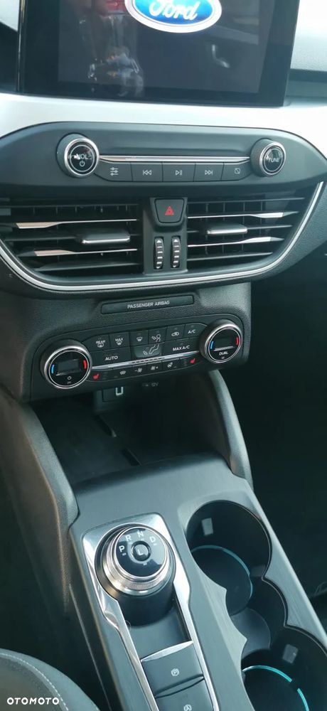 Ford Focus 1.0 EcoBoost Active Business - 10
