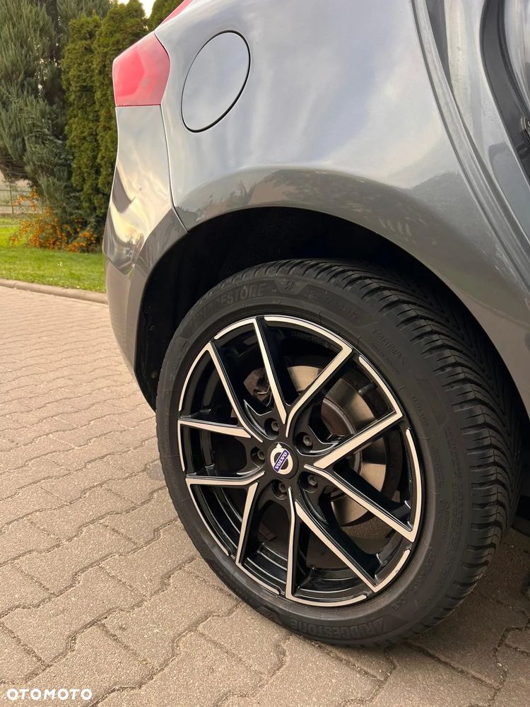 Volvo V40 D3 Geartronic - 10