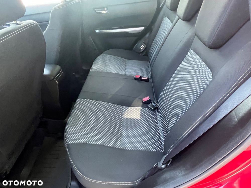 Suzuki Vitara 1.0 Boosterjet Premium 4WD - 15