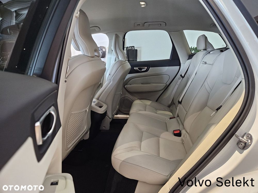 Volvo XC 60 - 29