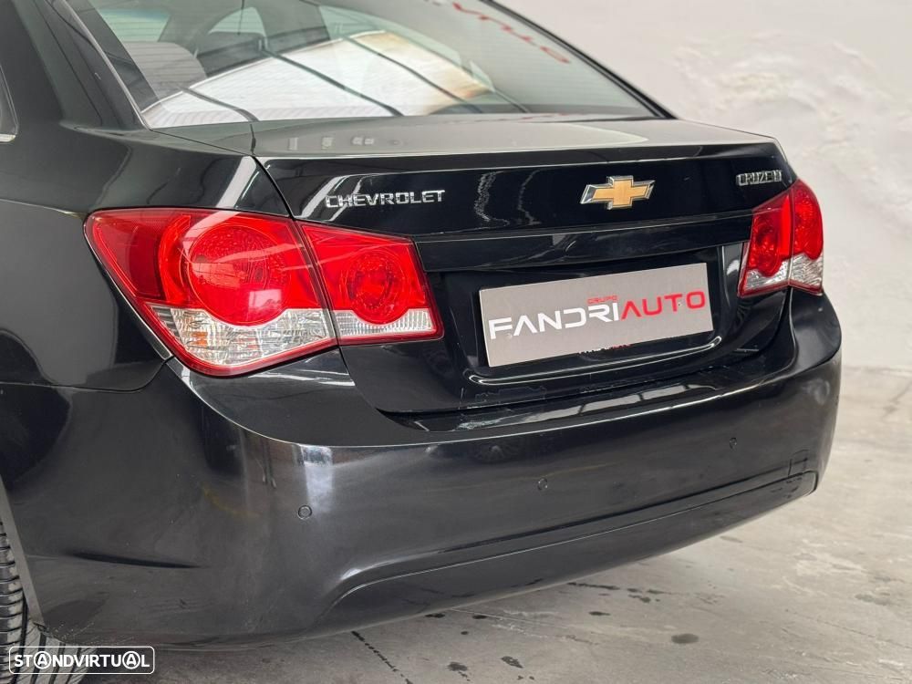 Chevrolet Cruze 2.0 VCDi LTZ EP - 10