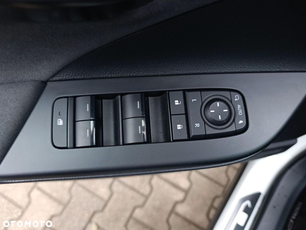 Toyota C-HR 1.8 Hybrid Executive - 20