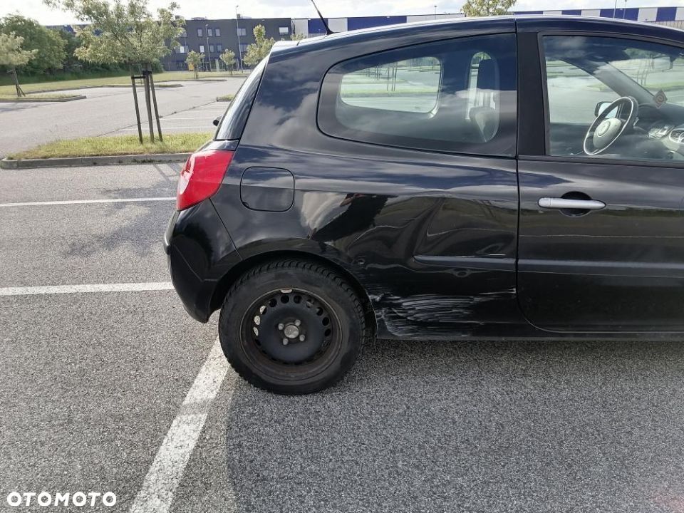 Renault Clio - 5