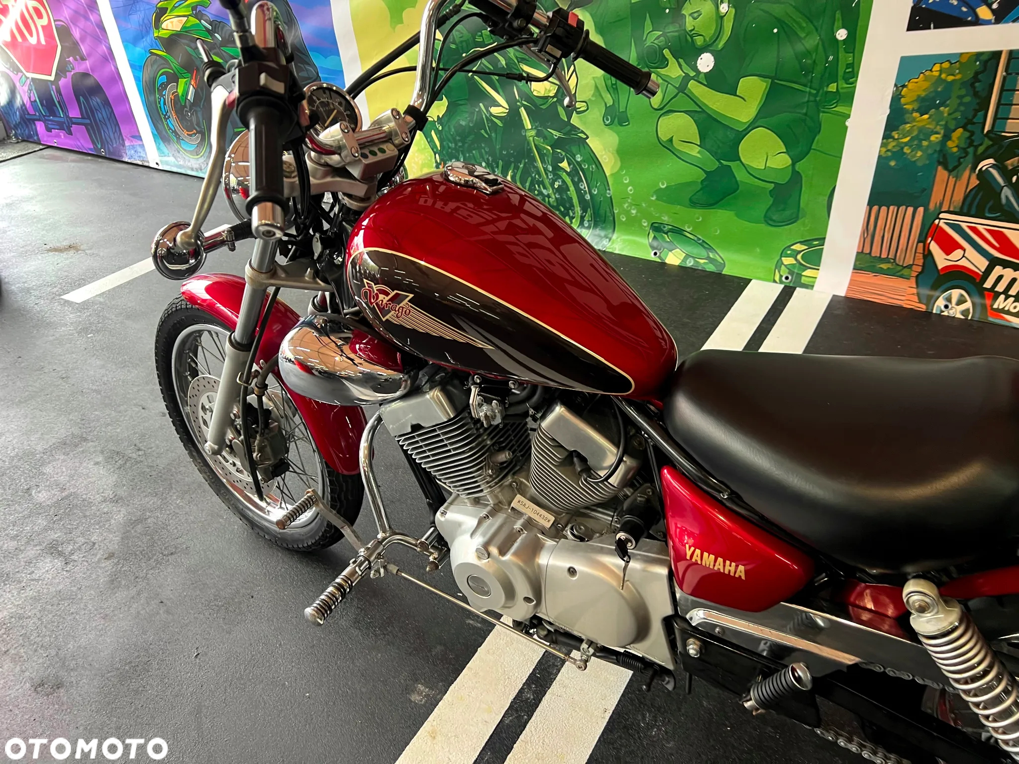 Yamaha XV - 21