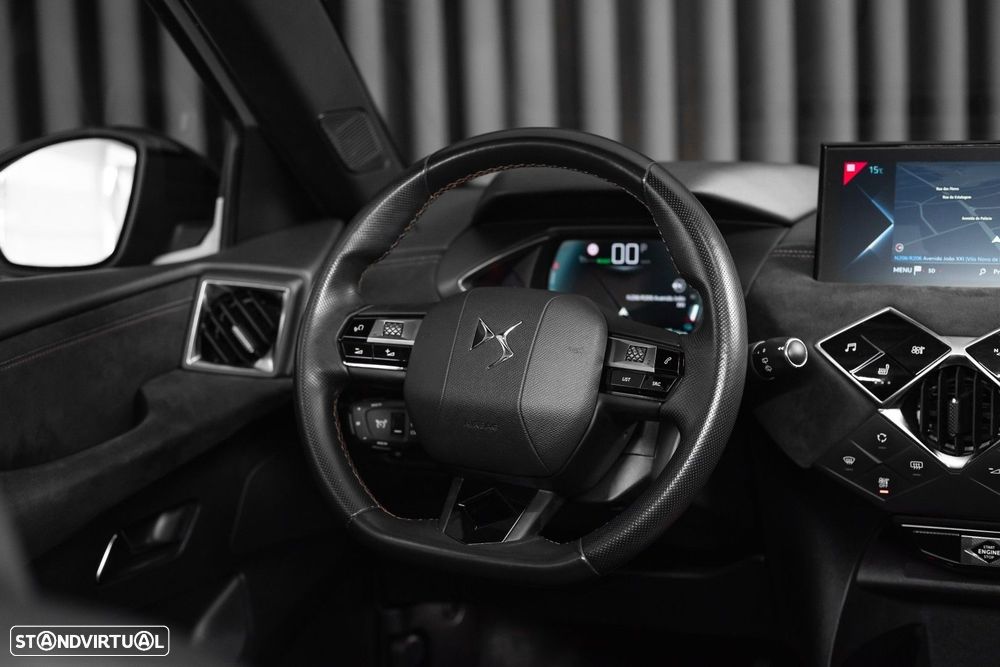 DS DS3 Crossback E-TENSE PERFORMANCE LINE - 15