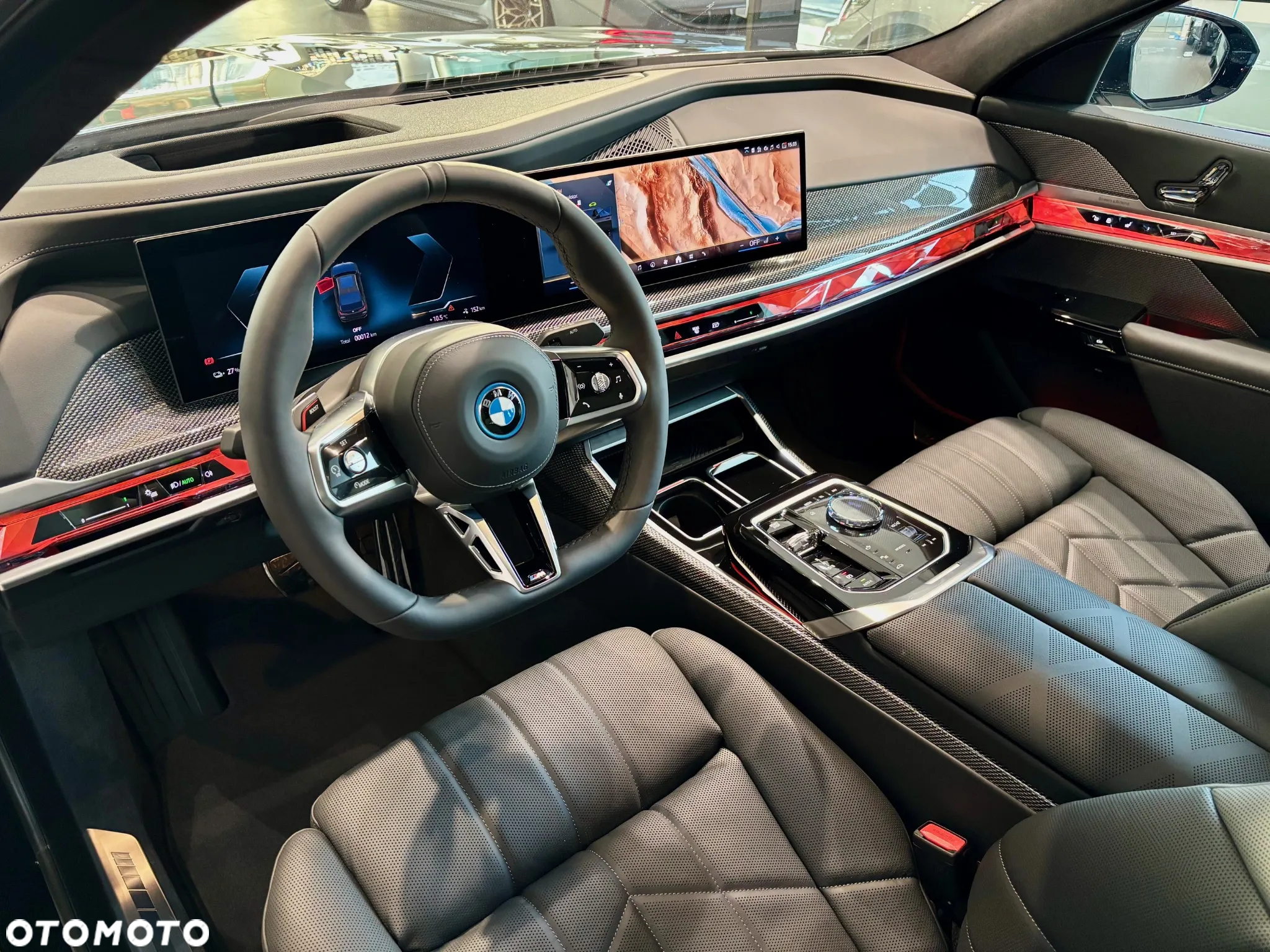 BMW i7 - 7