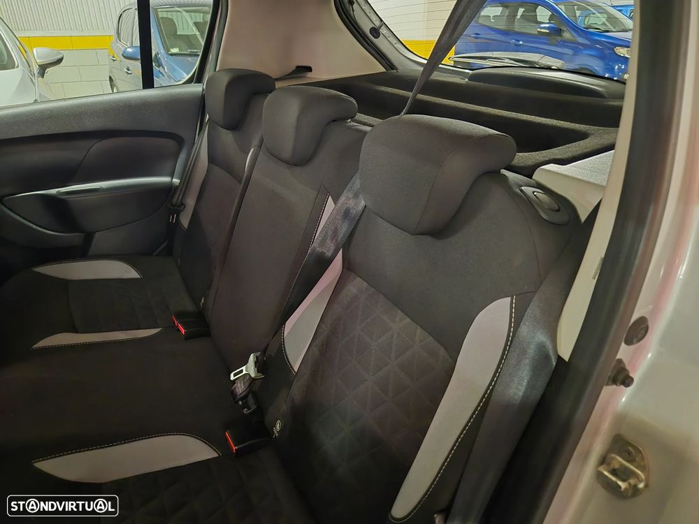 Dacia Sandero 0.9 TCe Stepway - 23