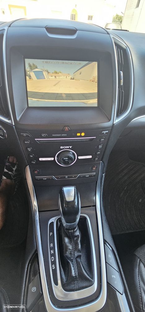 Ford S-Max 2.0 TDCi Titanium Powershift - 4