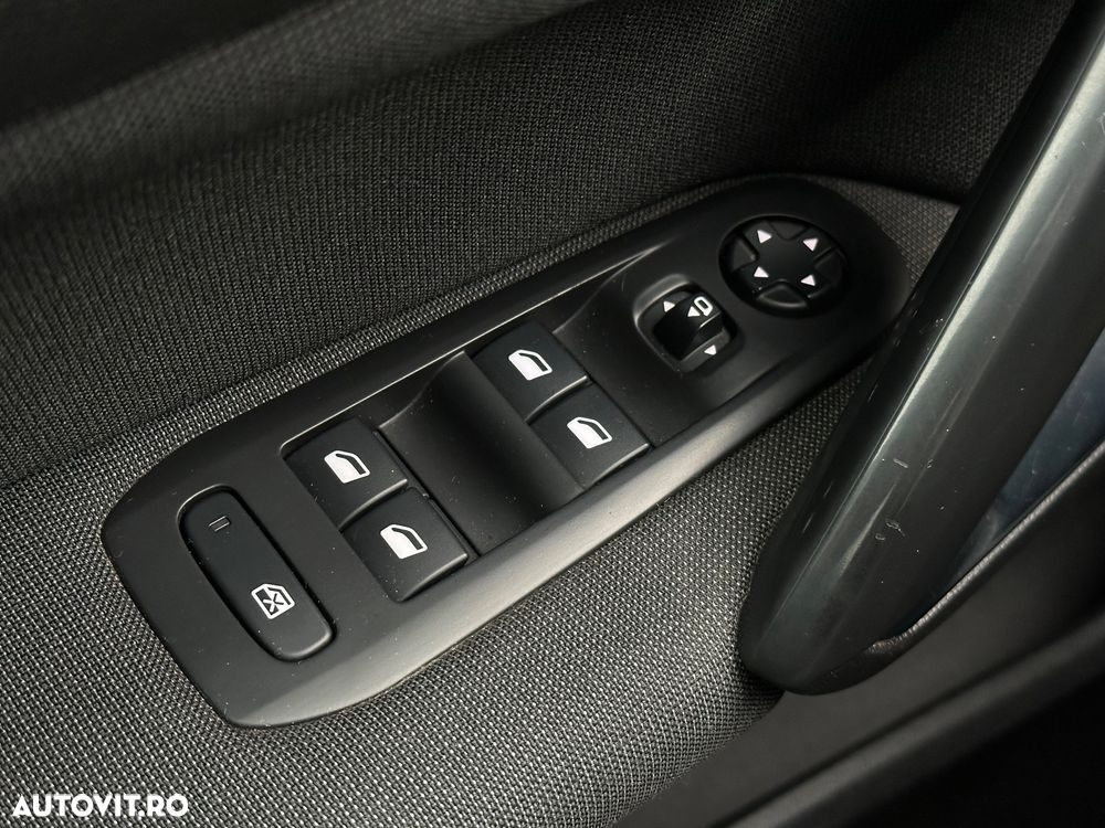Peugeot 308 PureTech 110 Stop & Start Allure - 31