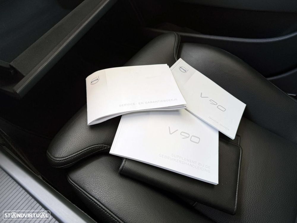 Volvo V90 2.0 D4 Momentum Plus Geartronic - 38