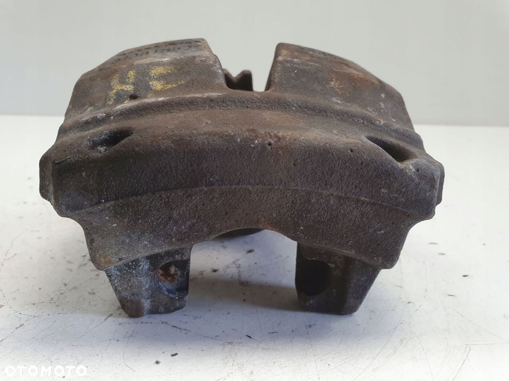 Volvo XC60 I PRZEDNI ZACISK HAMULCOWY prawy przód 31381552 - 15